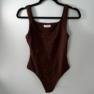 Babaton contour medium bodysuit - only worn a handful of times doesn’t fit